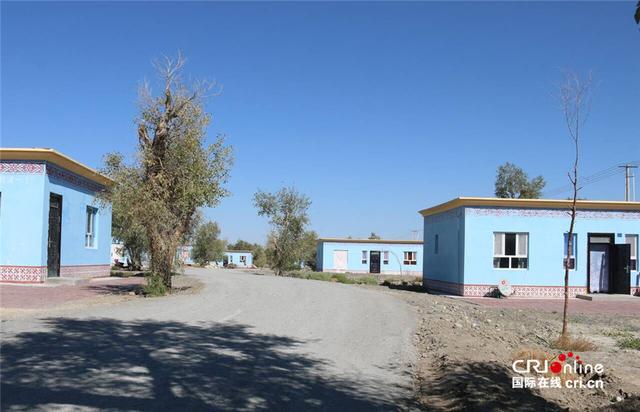 新疆乌苏镇开展旅游扶贫，贫困户不花一分钱住上安居房