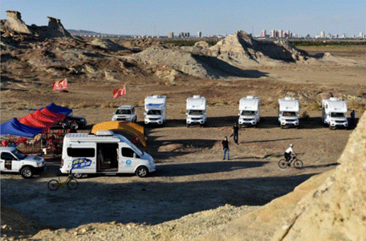 克拉玛依旅游咨询服务中心暨新疆房车基地投入使用