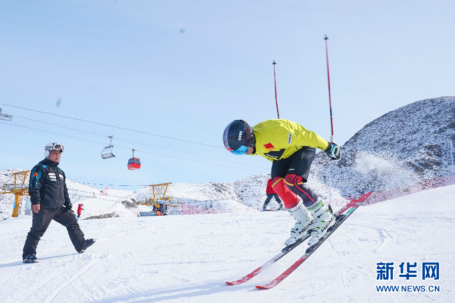 新疆“高山滑雪种子”滑向北京冬奥会