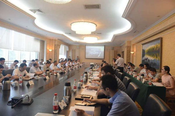 新疆远程塔台应用试点工作技术研讨会在乌鲁木齐召开