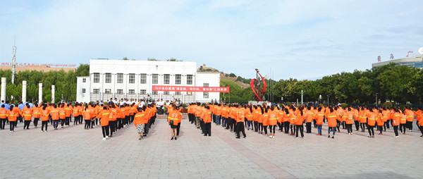 新疆乌什县有支爱国“环卫队”