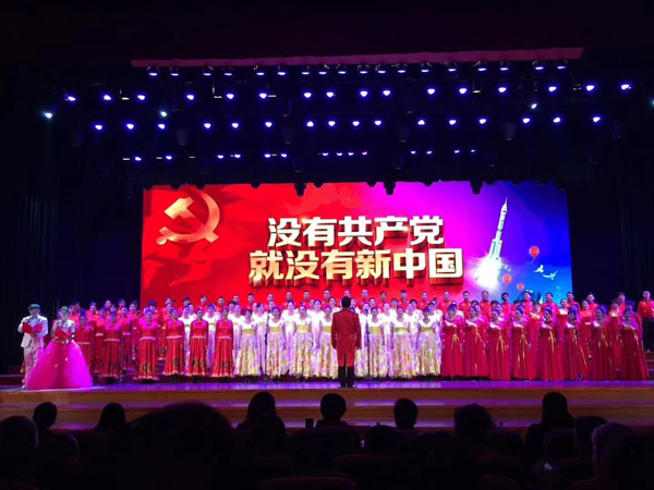 奎屯市北京路街道各社区开展唱红歌活动